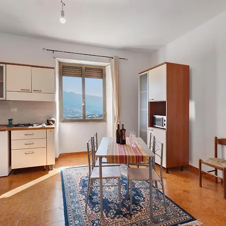 Prázdninový dům Ammentos La Casa Di Rosa Orgosolo